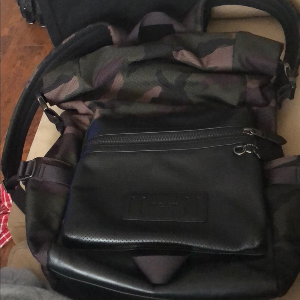 Coach set - Picture 6 of 8